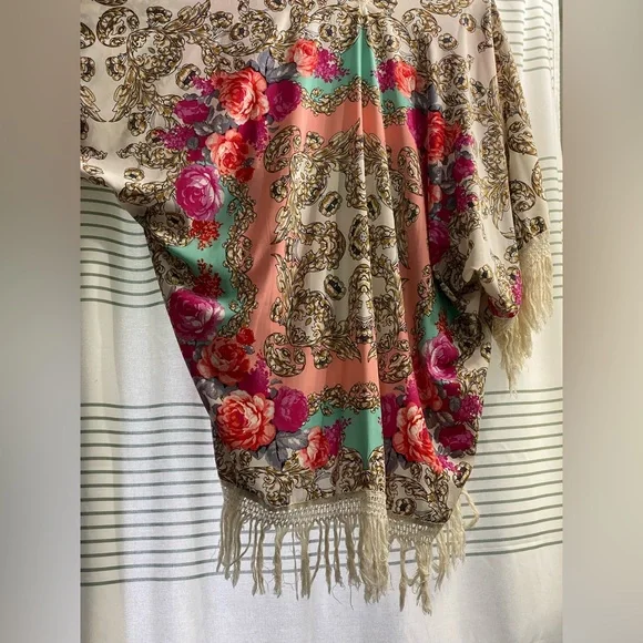 BONGO Floral Multicolor kimono - Picture 7 of 11